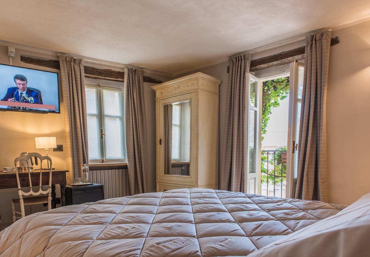 B&B Antico Tralcio Antignano  Buitenkant foto