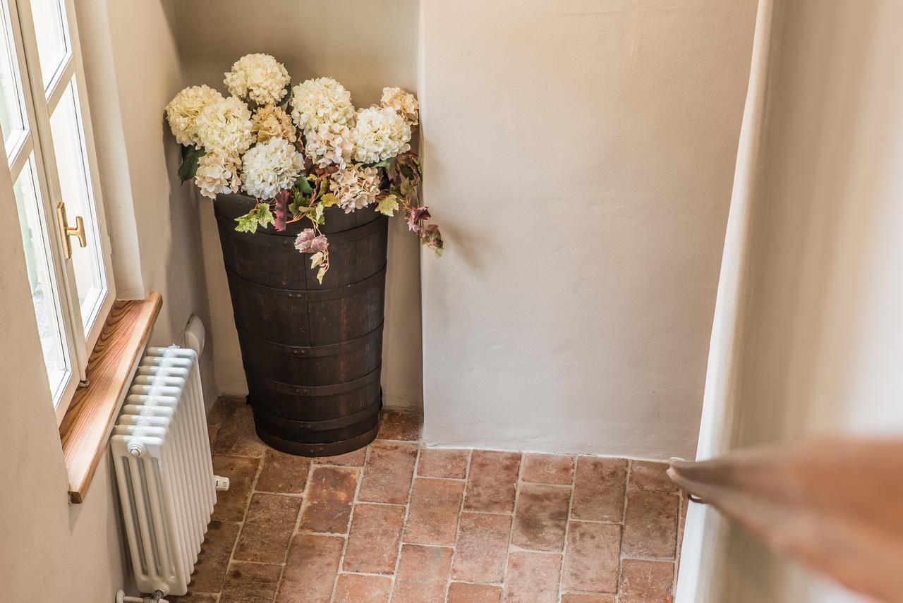 B&B Antico Tralcio Antignano  Buitenkant foto