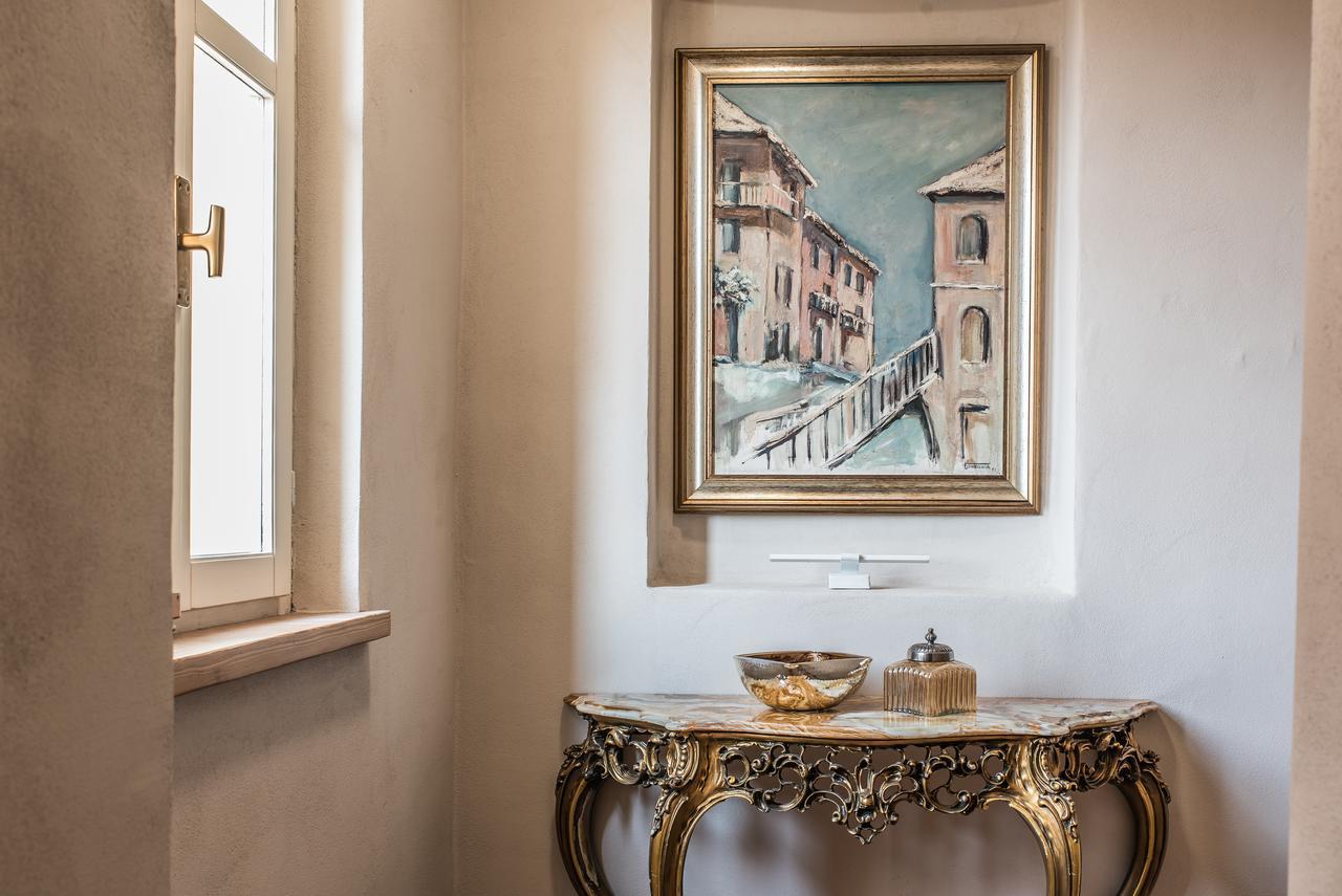 B&B Antico Tralcio Antignano  Buitenkant foto